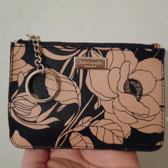 Kate spade wallet - Picture 2 of 7
